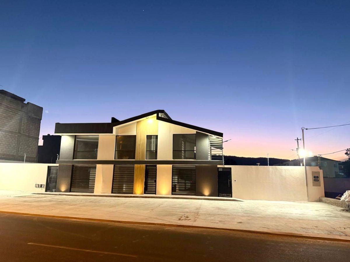 Casa en venta en Quito, Pichincha