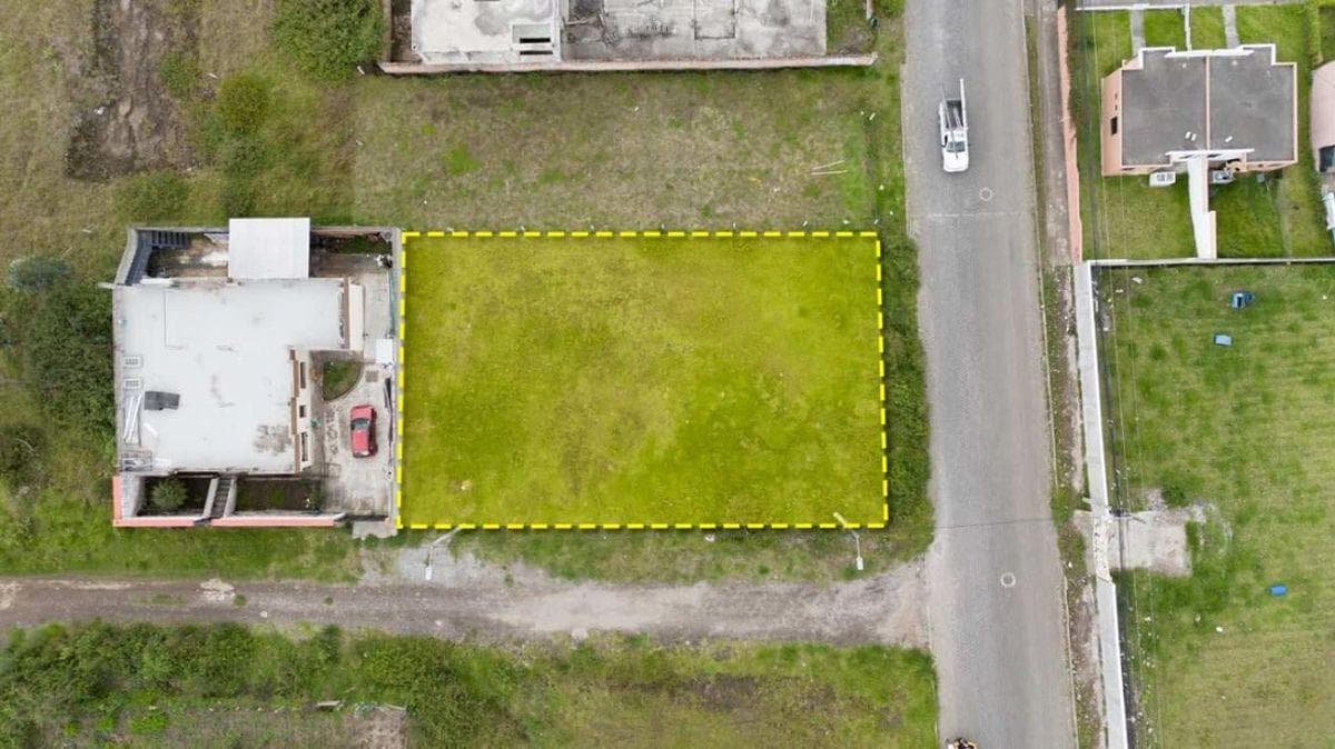 Terreno en venta en Ibarra, Imbabura