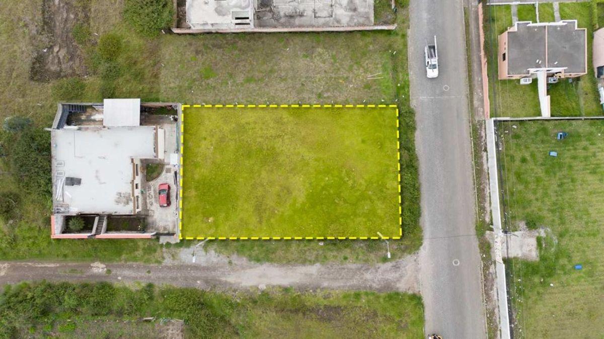 Terreno en venta en Ibarra, Imbabura
