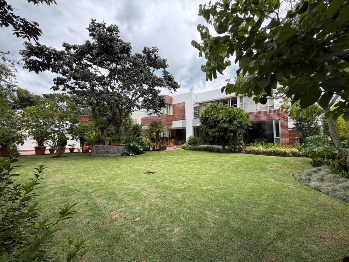 Casa en venta en Quito, Pichincha