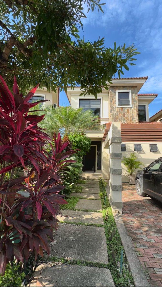 Casa en venta en Guayaquil, Guayas