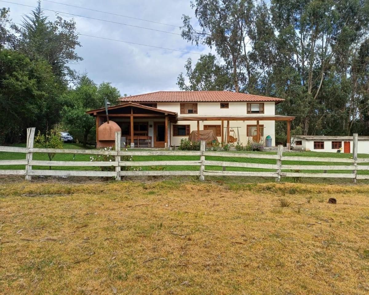 Terreno en venta en Cayambe, Pichincha