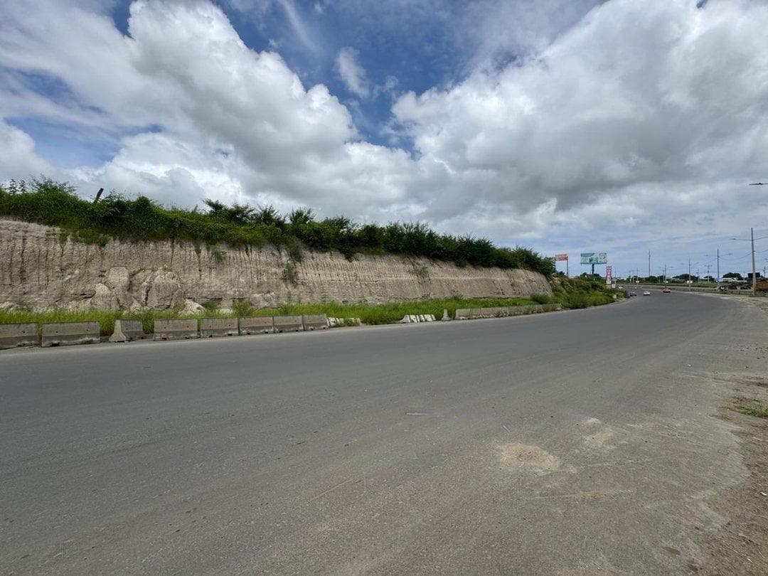 Terreno en venta en Montecristi, Manabí