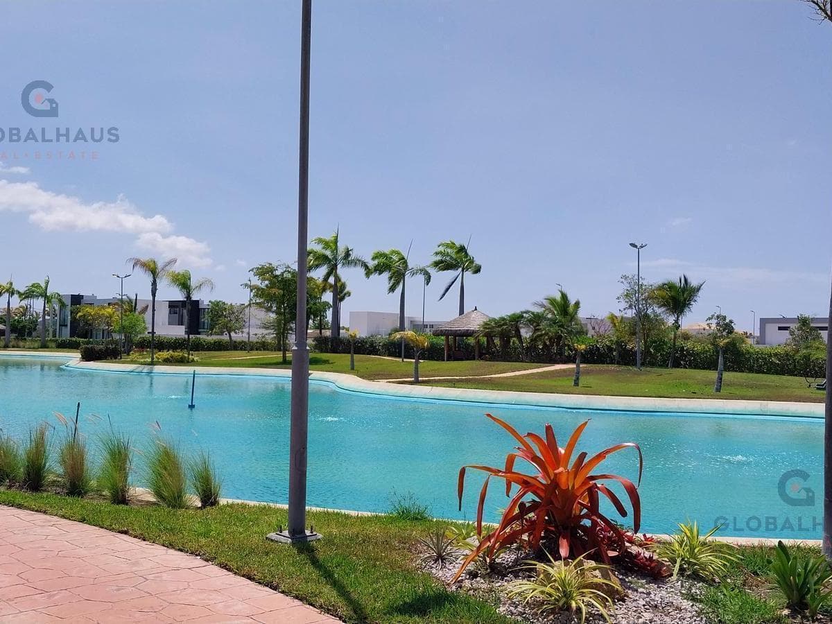 Terreno en venta en Santa Elena, Santa Elena