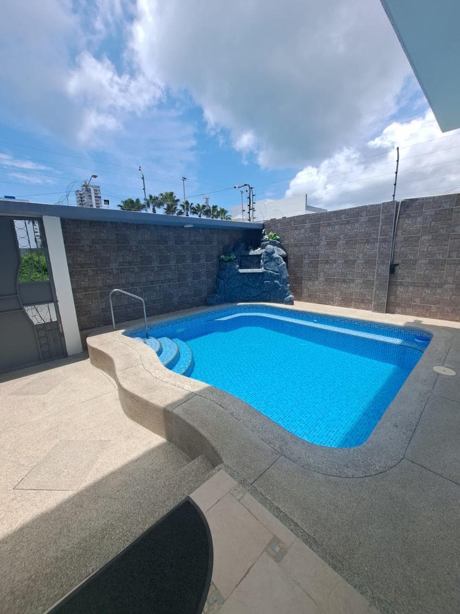 Departamento en venta en Salinas, Santa Elena