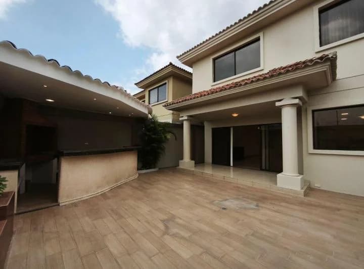 Casa en venta en Guayaquil, Guayas