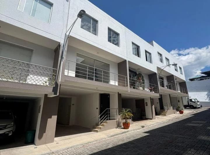 Casa en venta en Quito, Pichincha