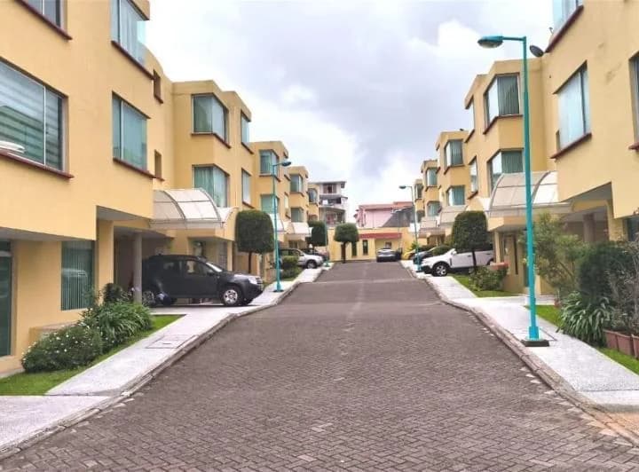 Casa en venta en Quito, Pichincha