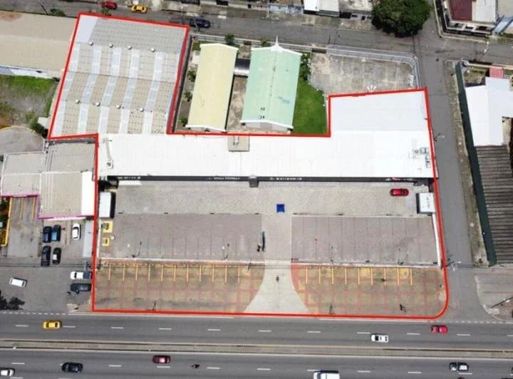 Local comercial en venta en Durán, Guayas