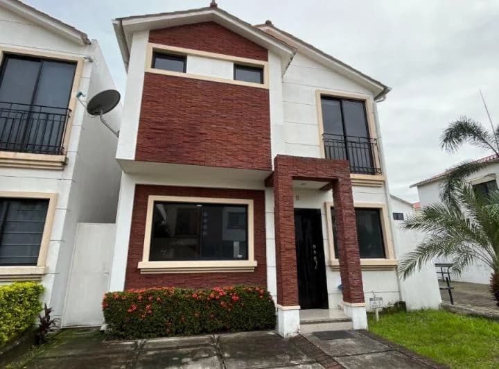 Casa en venta en Daule, Guayas