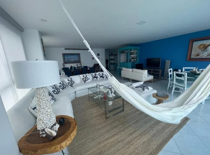 Apartamento en venta en Salinas, Santa Elena