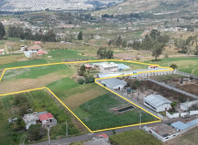 Terreno en venta en Cantón Ambato, Tungurahua