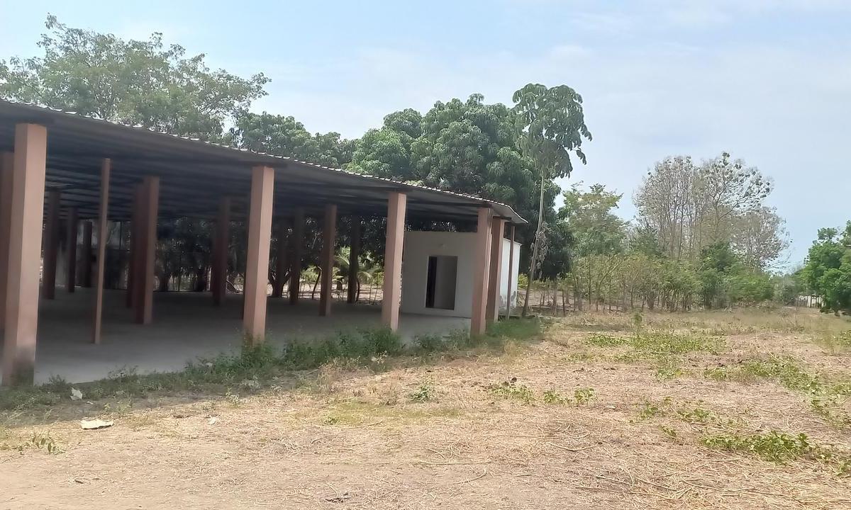 Terreno en venta en Lomas de Sargentillo, Guayas