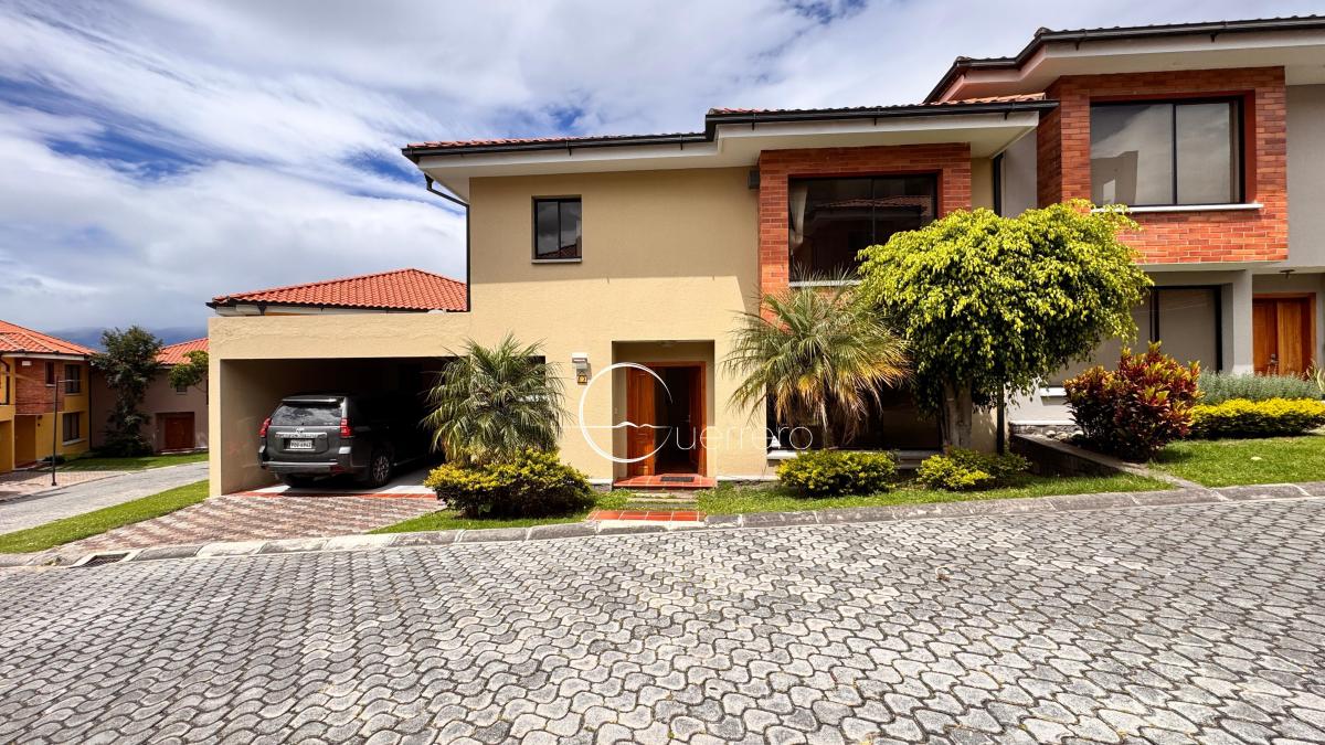 Casa en venta en Quito, Pichincha