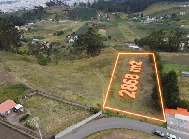 Terreno en venta en Cantón Ambato, Tungurahua