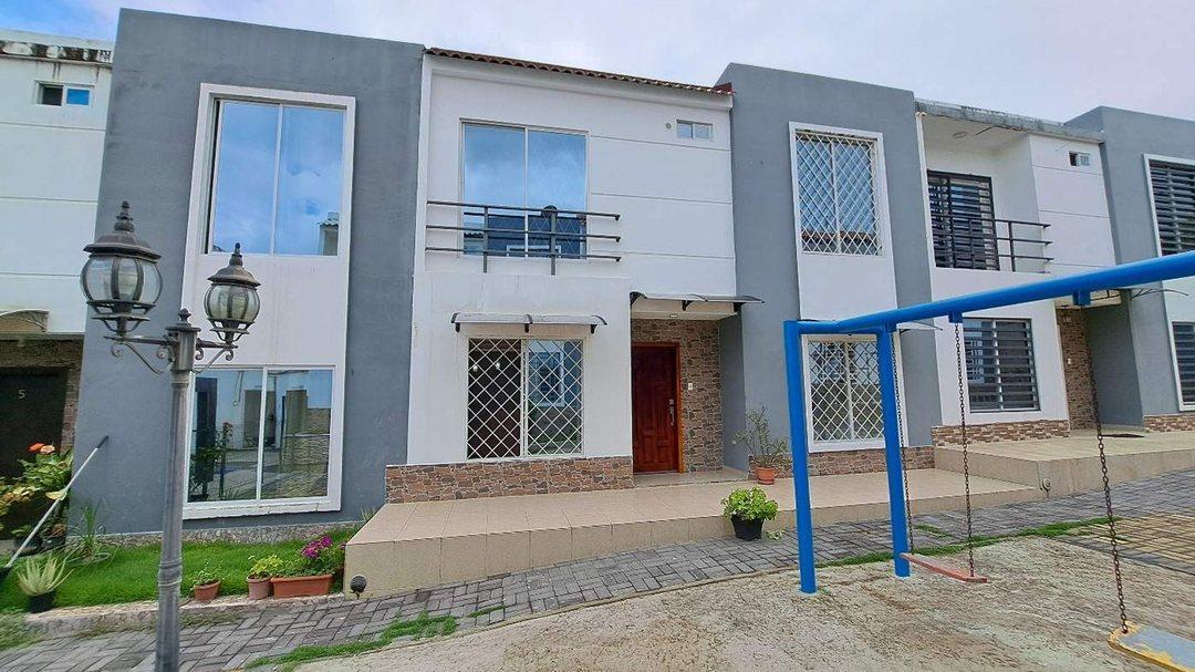 Casa en venta en Manta, Manabí