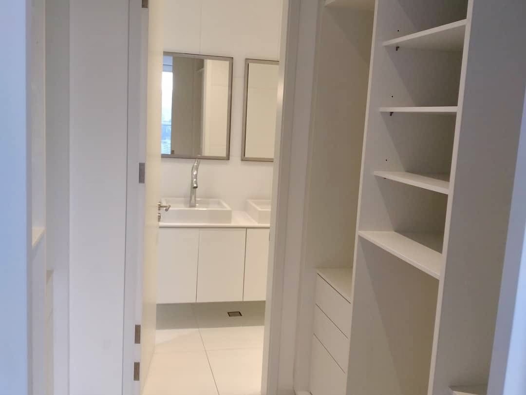 Suite de primera Edificio Yoo vista comodidad exclusividad — imagen 4