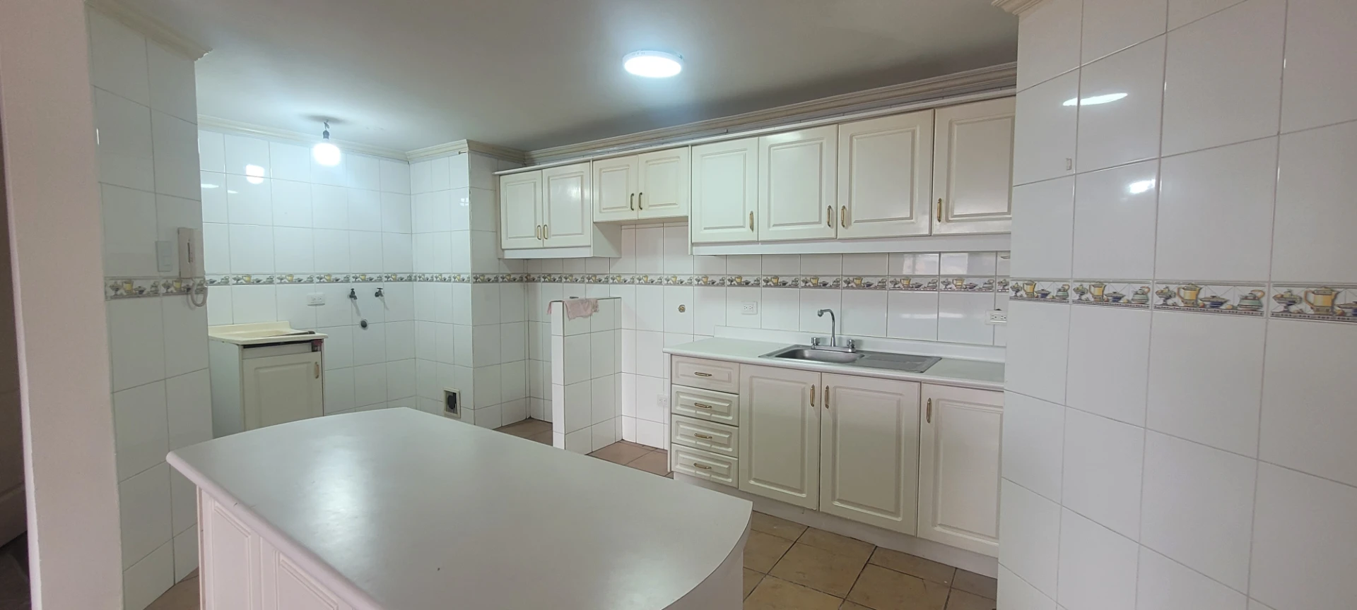 Venta departamento norte de Quito Pinar alto — imagen 9