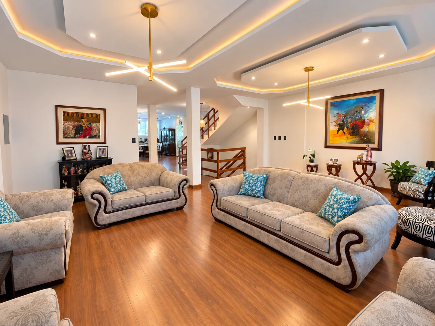 🏡 CASA MULTIFAMILIAR EN VENTA – SECTOR LA RUMIÑAHUI 400 m² de construcción | 7 dormitorios | 6 baños | $180.000 — imagen 9