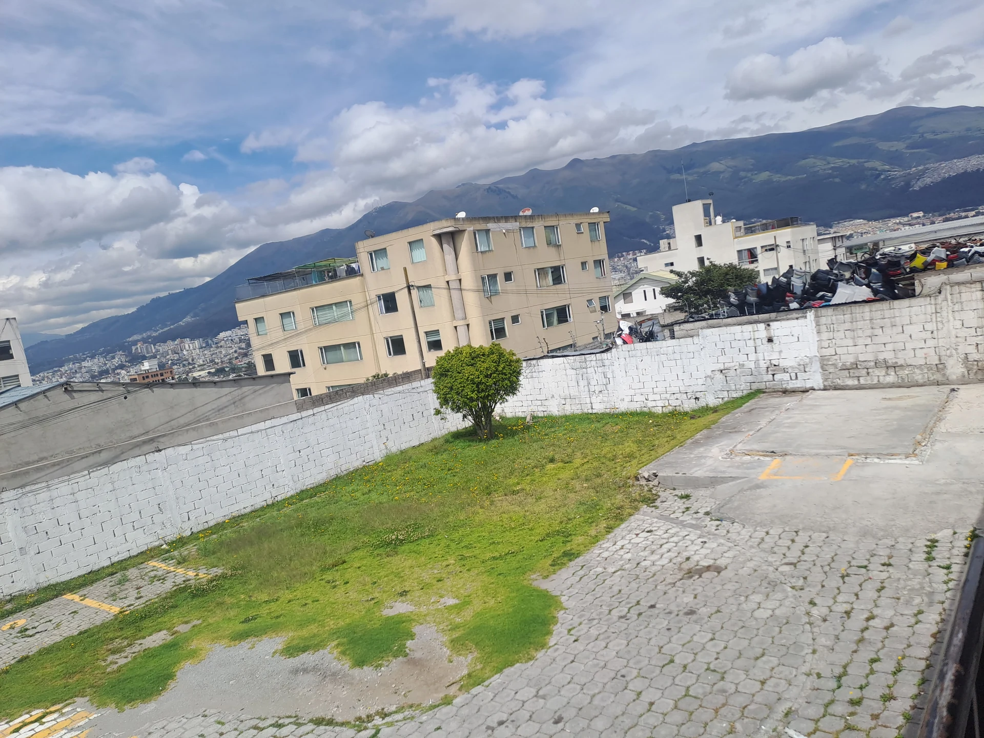 VENDO TERRENO SECTOR SOLCA — imagen 7