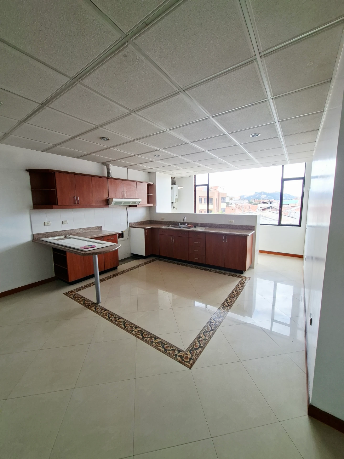 Departamento(negociable) en Puertas del sol, a una cuadra de la plaza Soleil — imagen 8