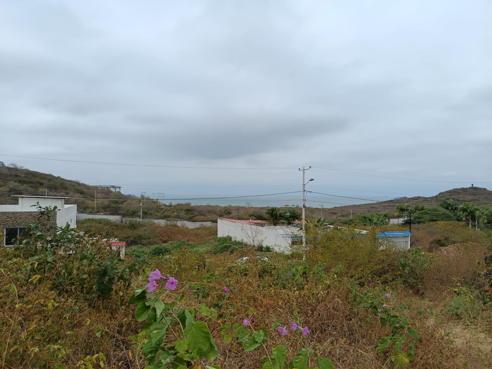Terreno 504 m² con vista al mar en urbanización cerrada – Playas — imagen 3