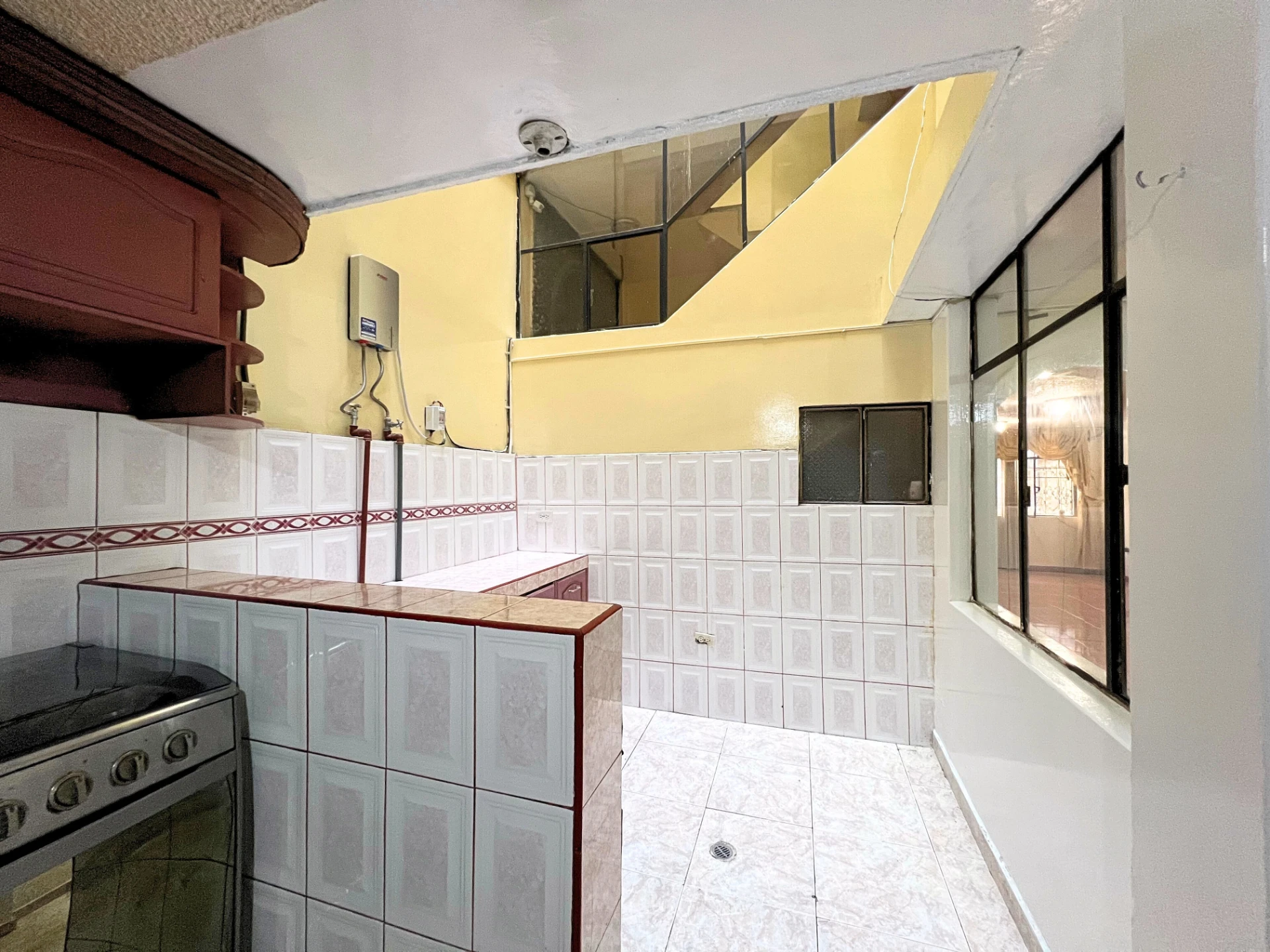 Cerca a metro solanda - casa 4 pisos — imagen 7