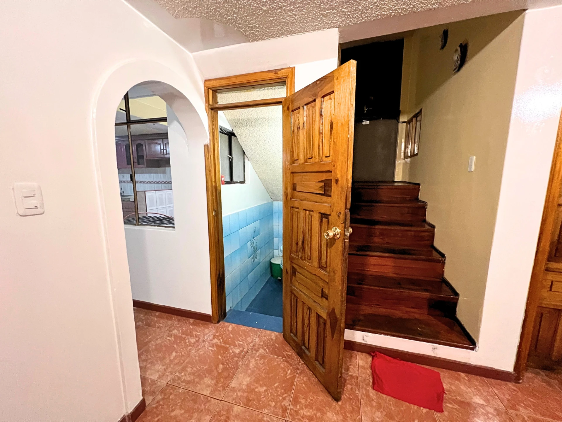 Cerca a metro solanda - casa 4 pisos — imagen 4