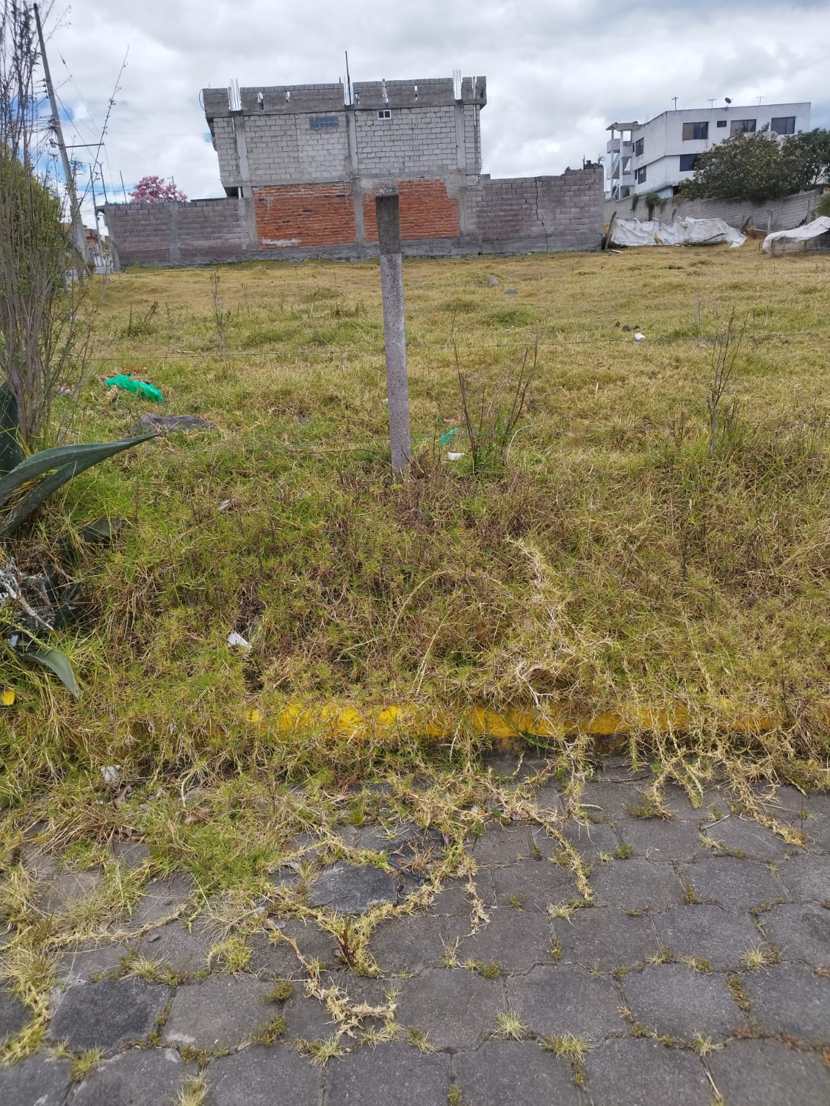 Terreno 897m2 Urbanismo Colina Alta — imagen 5