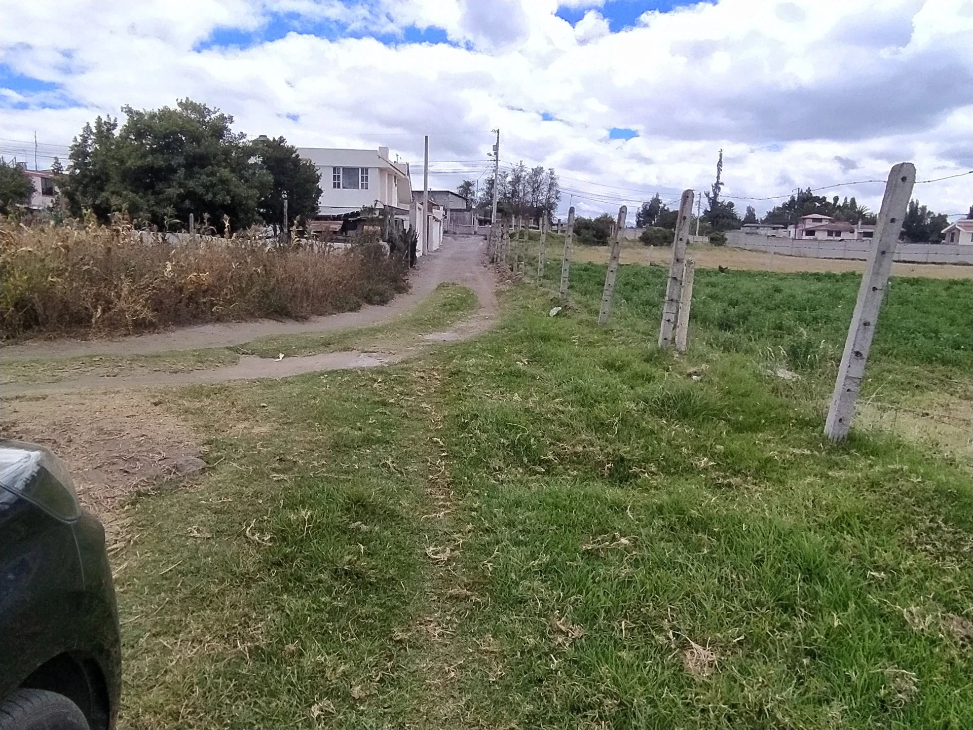 Se vende un terreno negociable — imagen 5