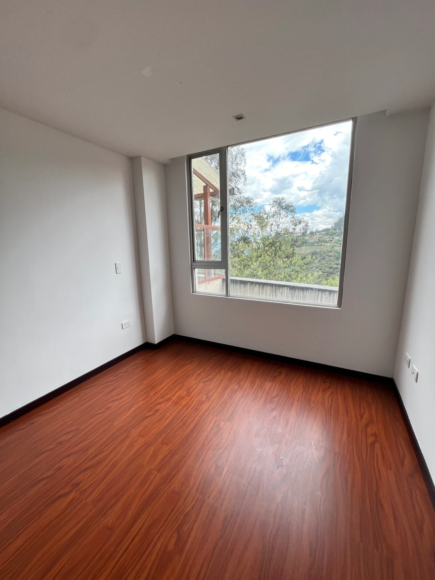 DEPARTAMENTO EN VENTA EN MONTESERRÍN | QUITO — imagen 8