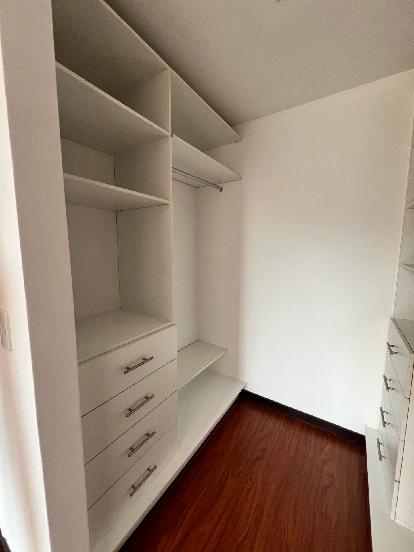 DEPARTAMENTO EN VENTA EN MONTESERRÍN | QUITO — imagen 10