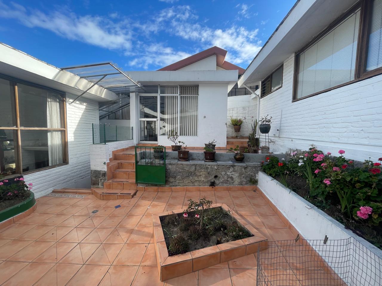 CASA EN VENTA EN LA FLORESTA | 360 m² — imagen 6
