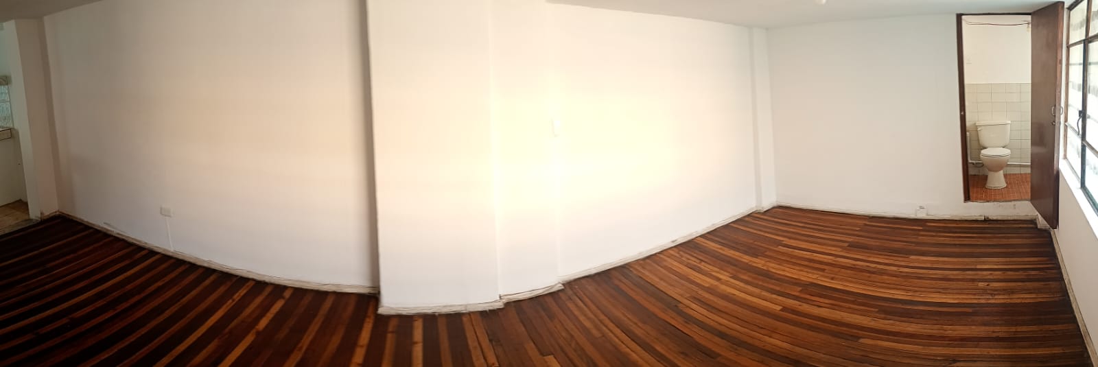 Departamento amplio de 100 m² con chimenea | Sur de Quito, cerca de El Recreo — imagen 4