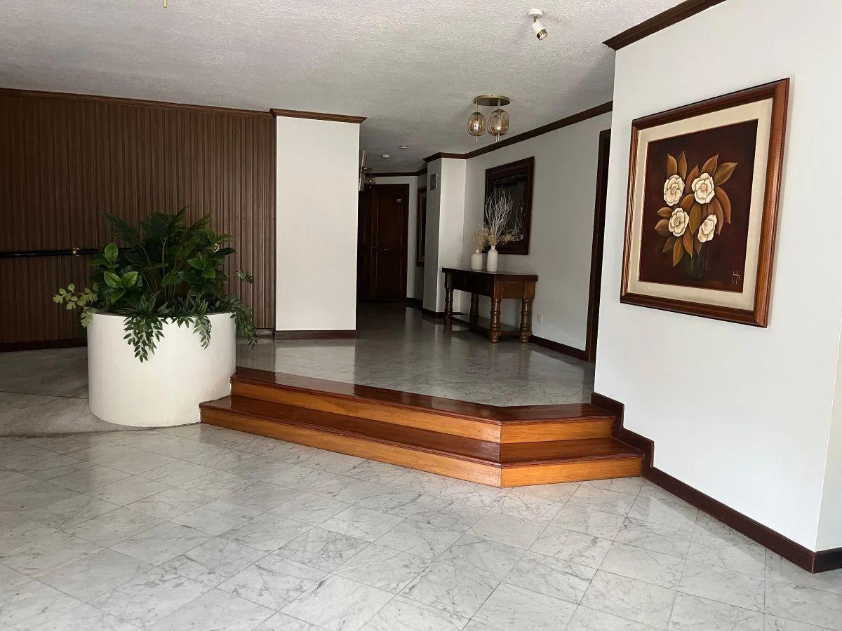 Departamento en venta en Bosmediano, 295 m², vista panorámica y 3 parqueaderos — imagen 7