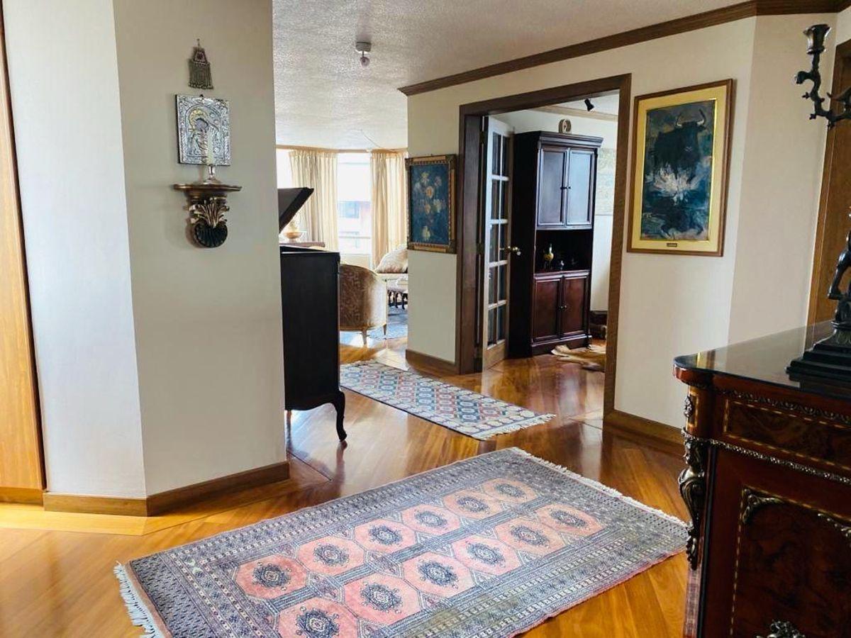 Departamento en venta en Bosmediano, 295 m², vista panorámica y 3 parqueaderos — imagen 5