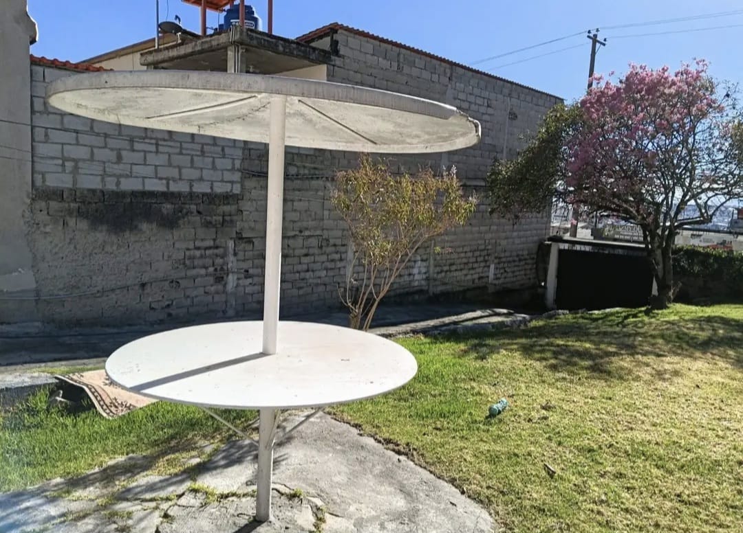 CASA CON AMPLIO TERRENO EN SAN VICENTE DE LA FLORIDA NORTE DE QUITO — imagen 8