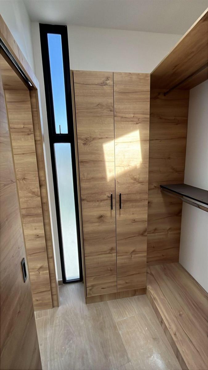 Casa en Venta Independiente Estilo Minimalista en El Valle de Los Chillos — imagen 4