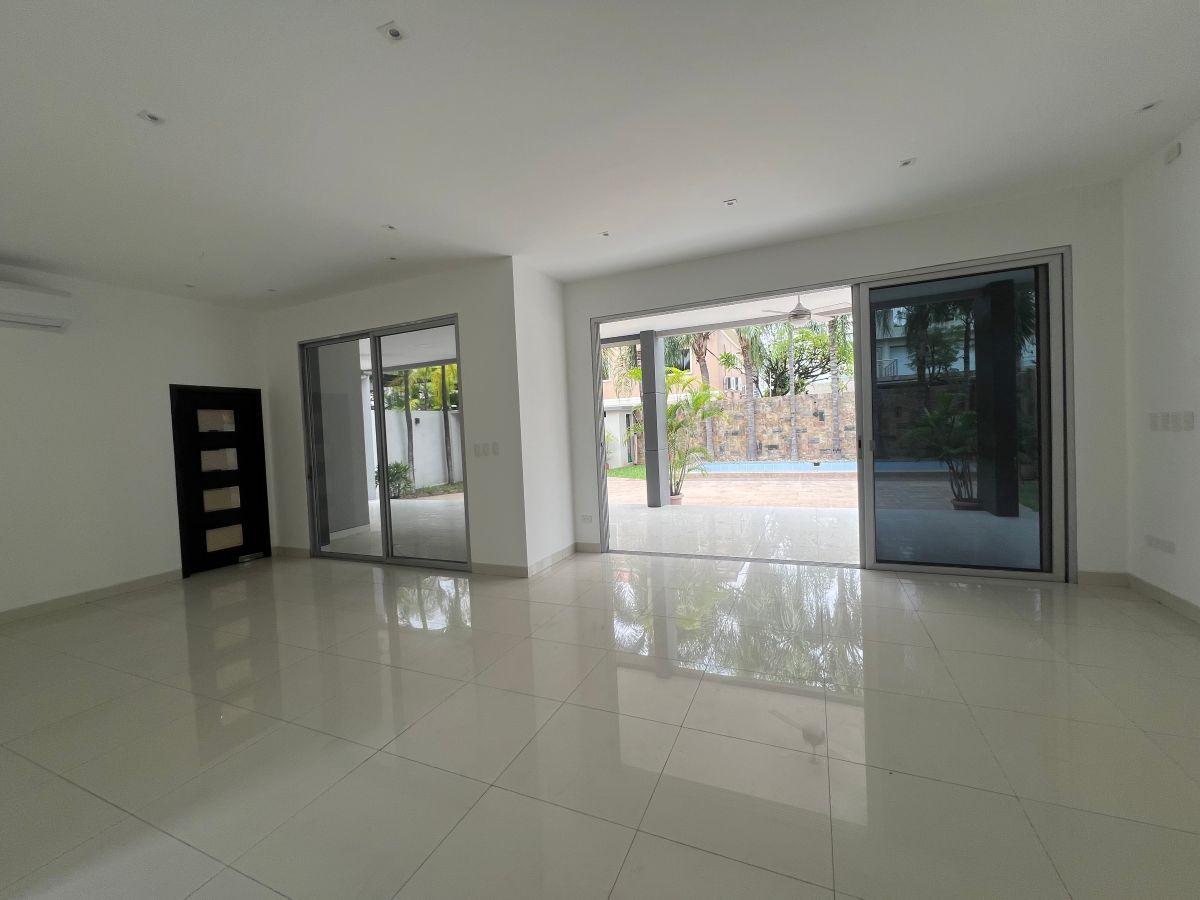 Vendo Casa Samborondon 4 Dormit Km 7, Guayas — imagen 5
