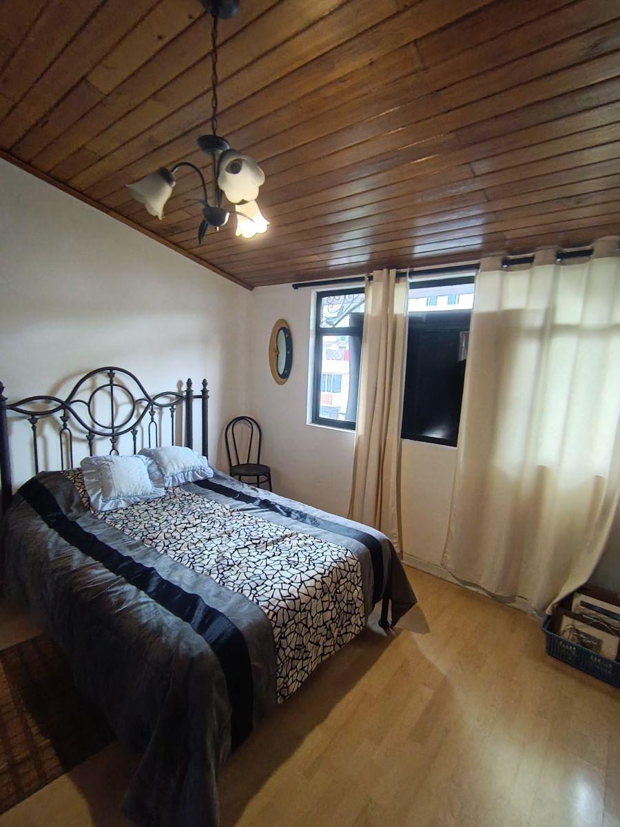 Casa Rentera y Comercial en Venta – Jorge Juan y Mariana de Jesús — imagen 4