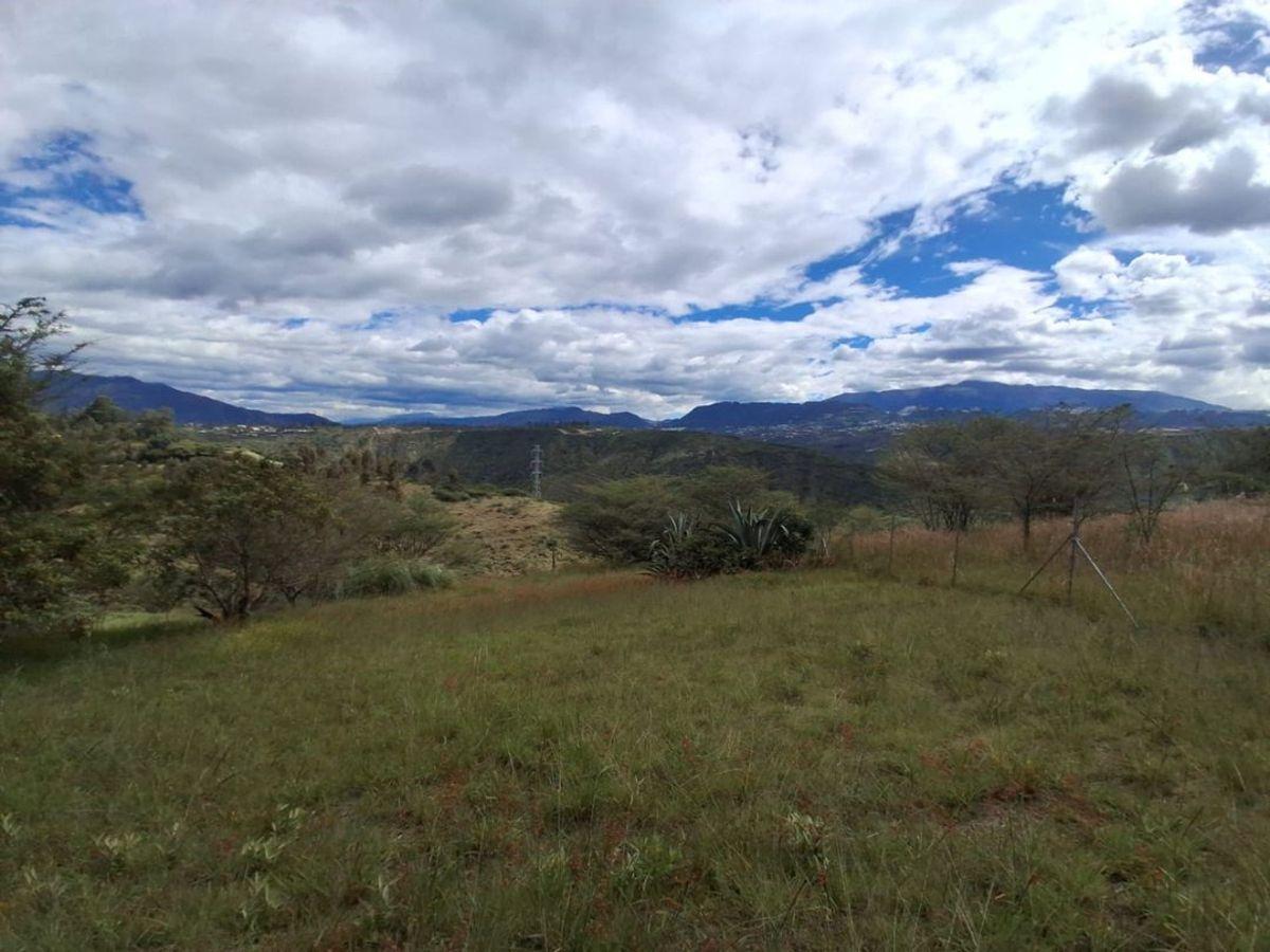 Terreno de 1819 m² en Venta en Puembo con Áreas Verdes — imagen 4
