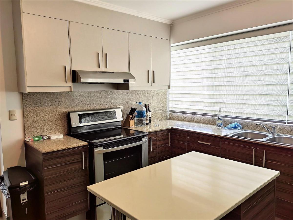 Departamento de Venta en Puerto Santa Ana, Frente Al Río, 2 Parqueos. Guayas — imagen 5