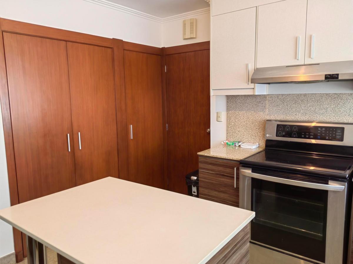 Departamento de Venta en Puerto Santa Ana, Frente Al Río, 2 Parqueos. Guayas — imagen 4