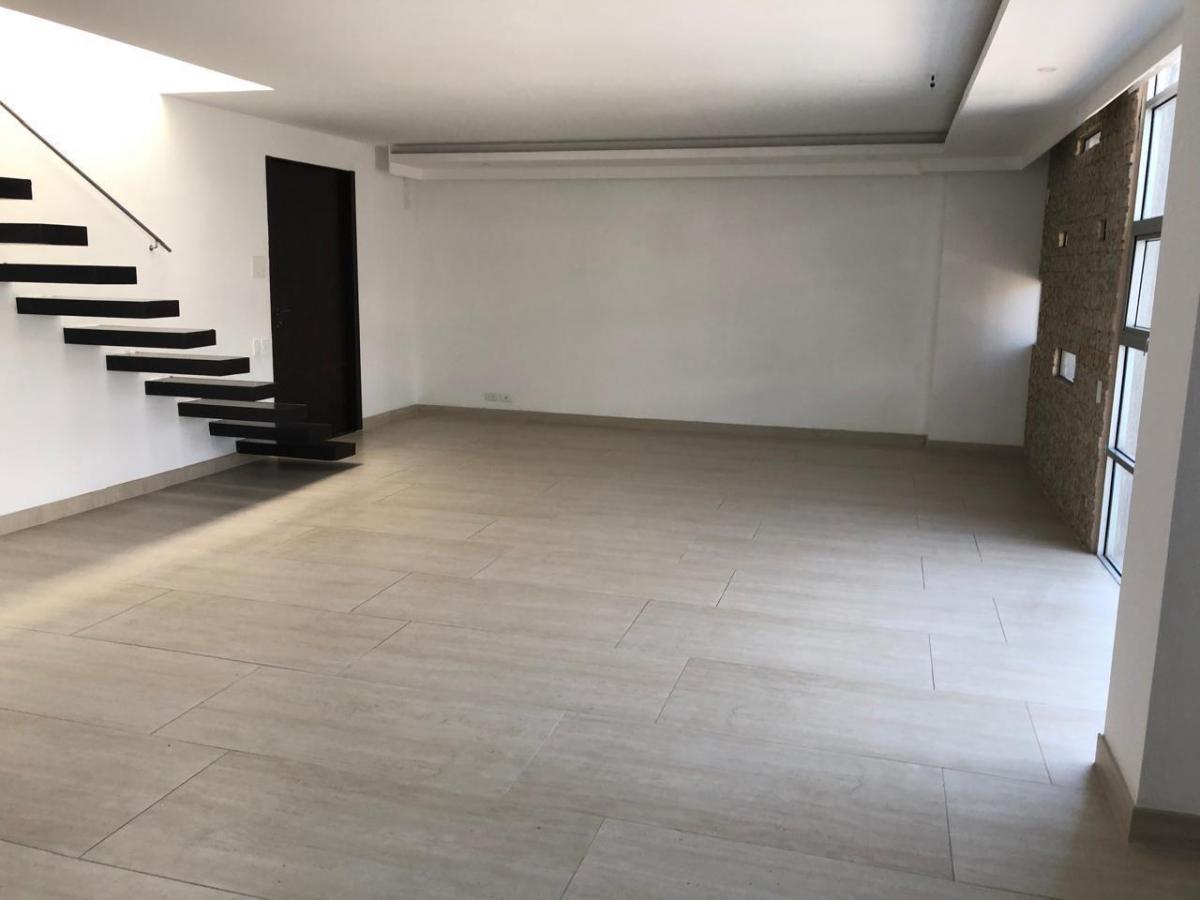Vendo Departamento Moderno R en Cumbayá — imagen 5