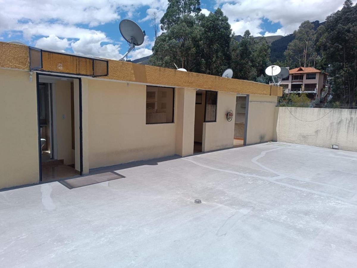Venta Departamento PH 5 Habitaciones 2 Parqueaderos 600 m² en Iñaquito Alto Quito — imagen 4