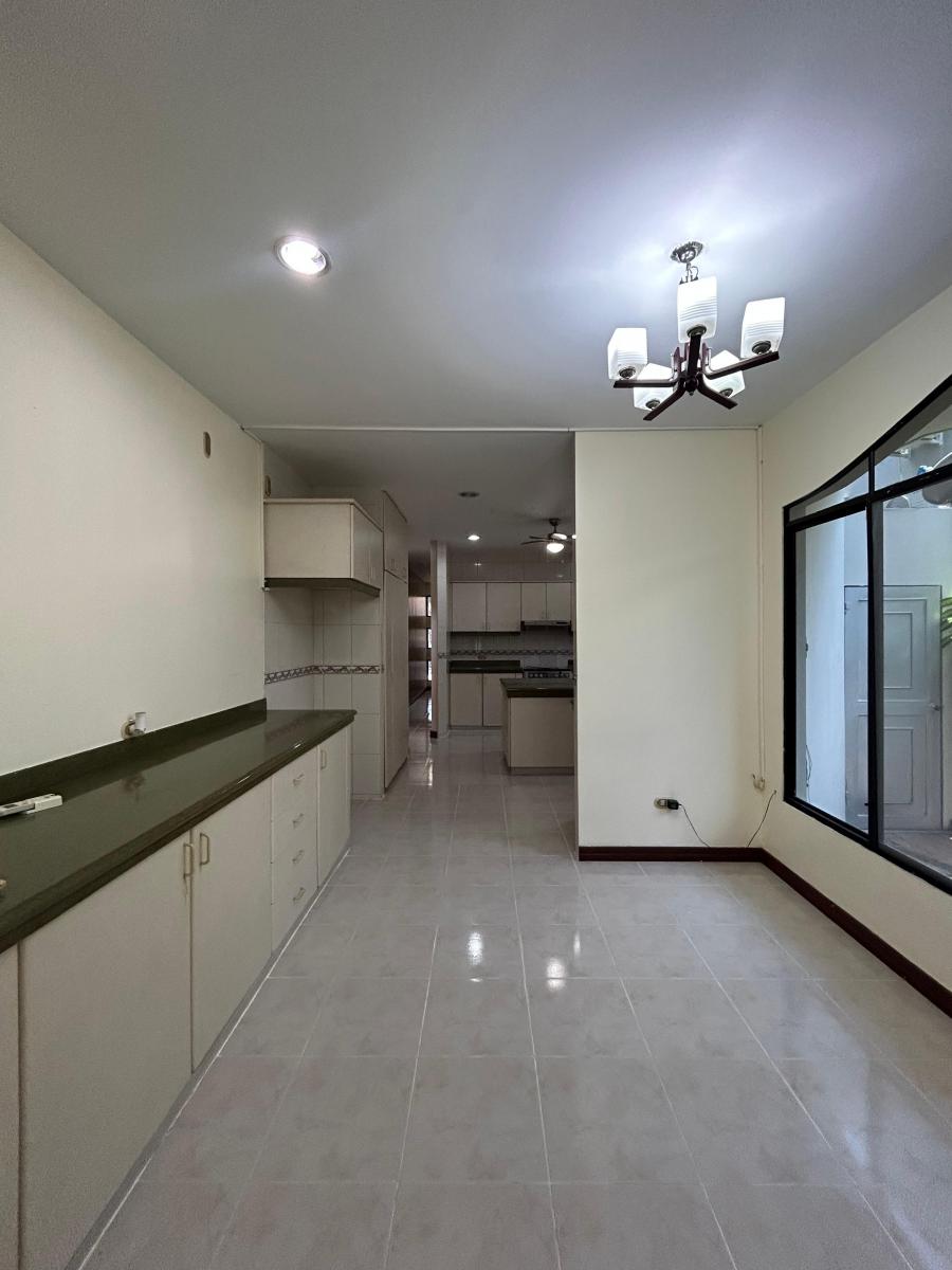 Se Alquila o Vende Amplia Casa en Laguna Club, Guayas — imagen 5