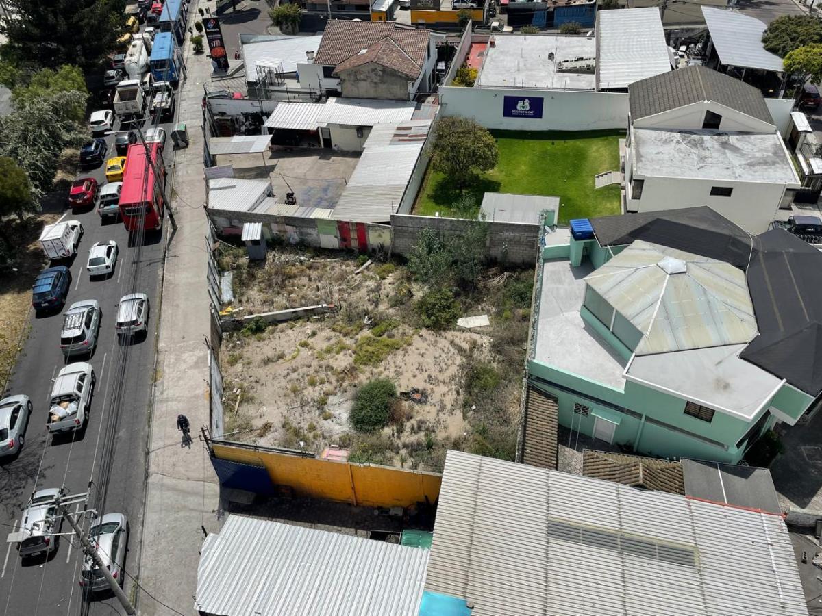 Terreno Urbano de Vent en La Av Eloy Alfaro — imagen 4