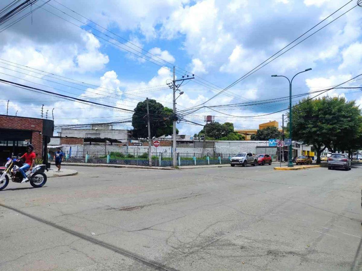 Terreno Comercial de Venta en Portoviejo, Manabí — imagen 4