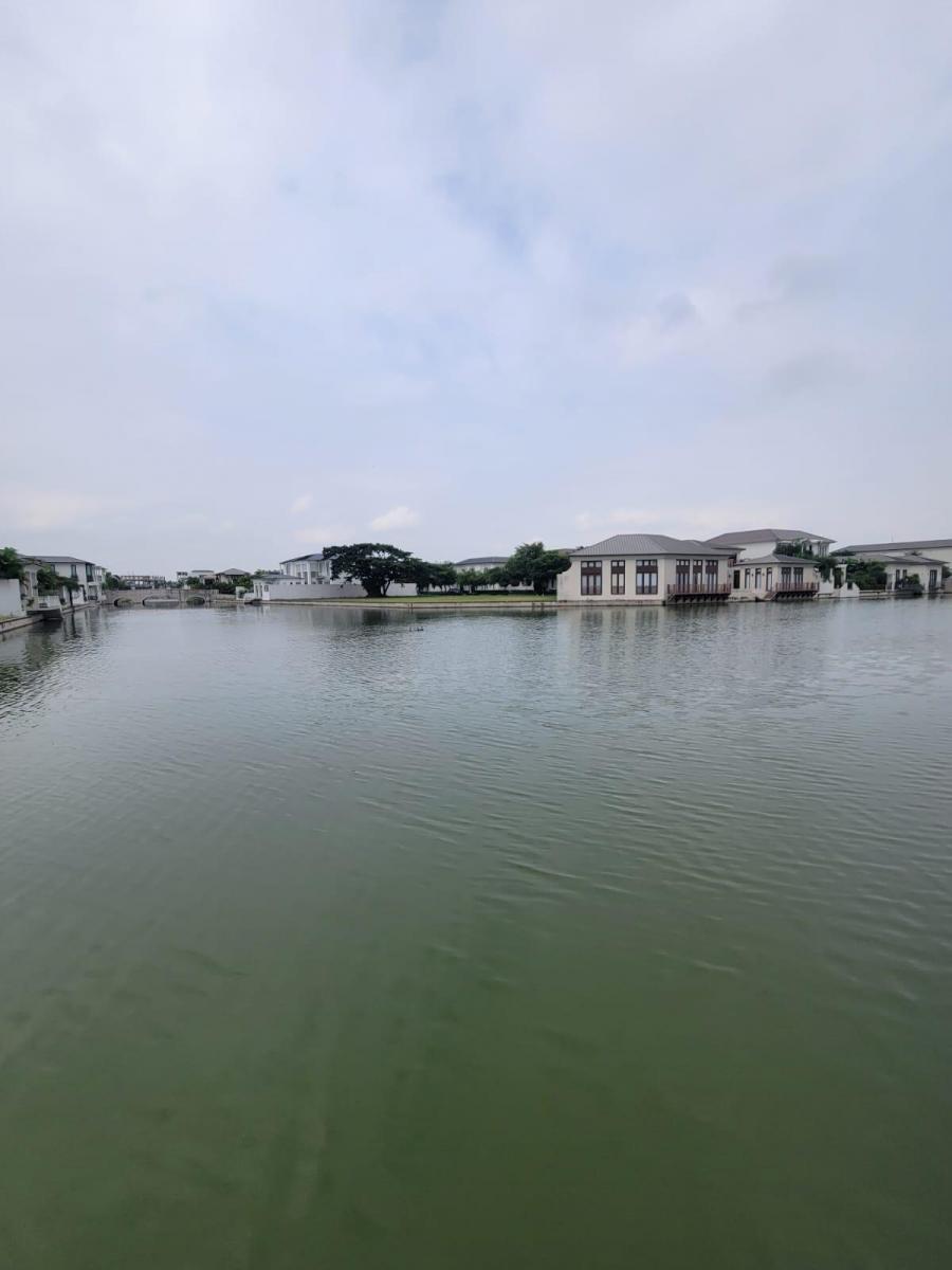 Terreno Frente Al Lago en Venta en Lagos del Batán | 731 m² | Urbanización Exclusiva Samborondón, Guayas — imagen 3