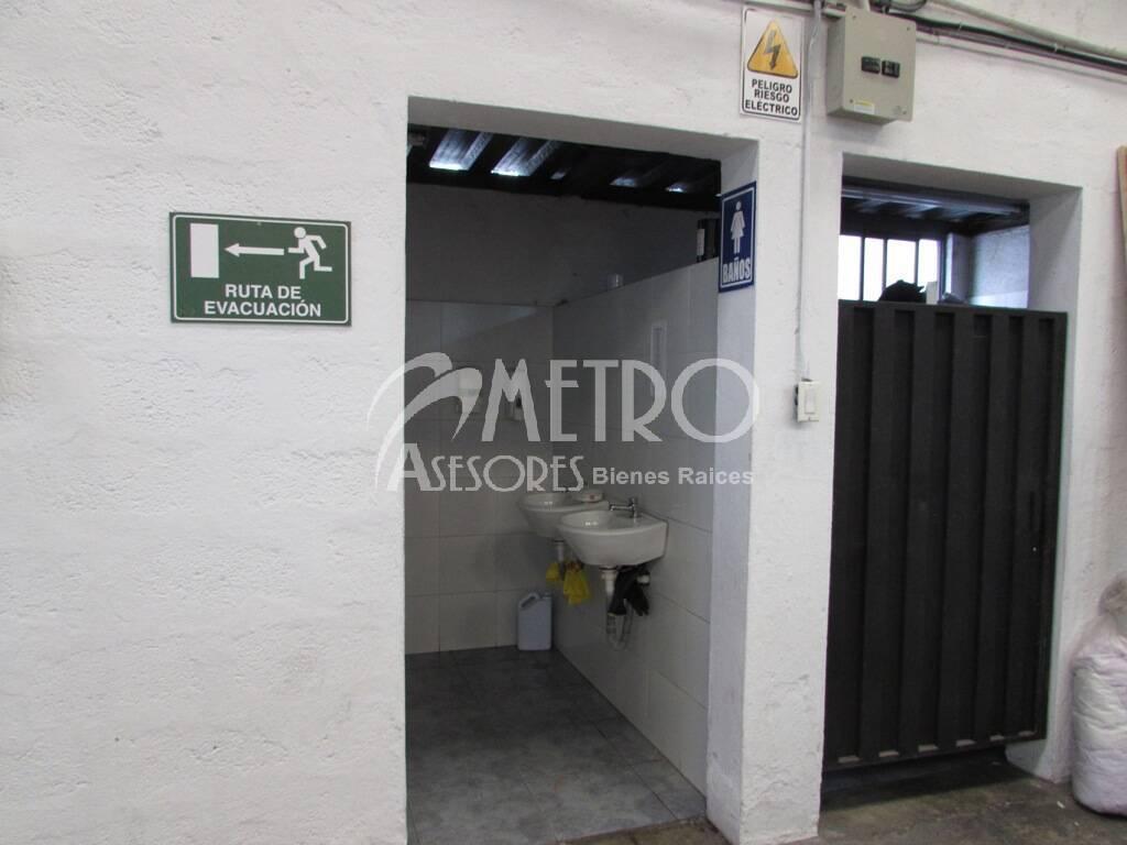 Terreno en Venta 2000 m² Sector Carcelén Industrial — imagen 3